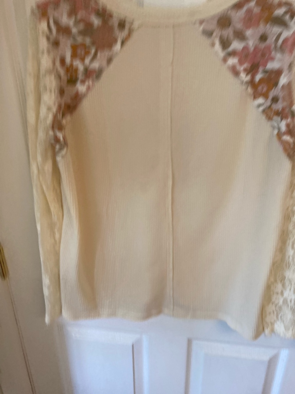 POL Cream Long-Sleeve Waffle Knit Top with Floral Appliqué - Picture 6 of 8